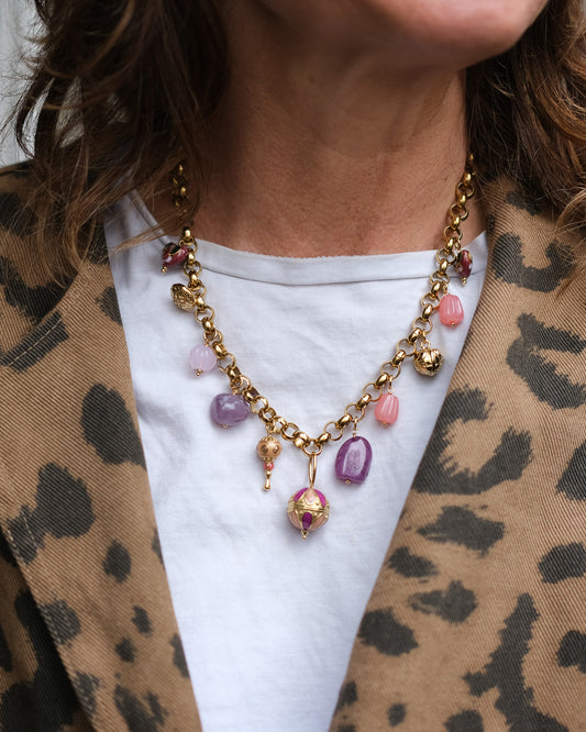 Corinna ketting