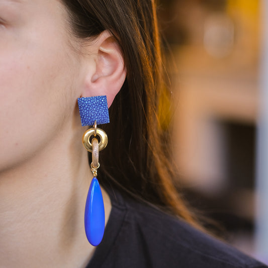 Victory earrings